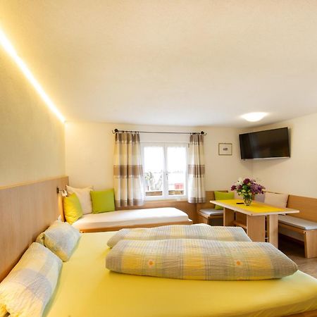 B & B Apartments Ortlerblick Sluderno Bagian luar foto