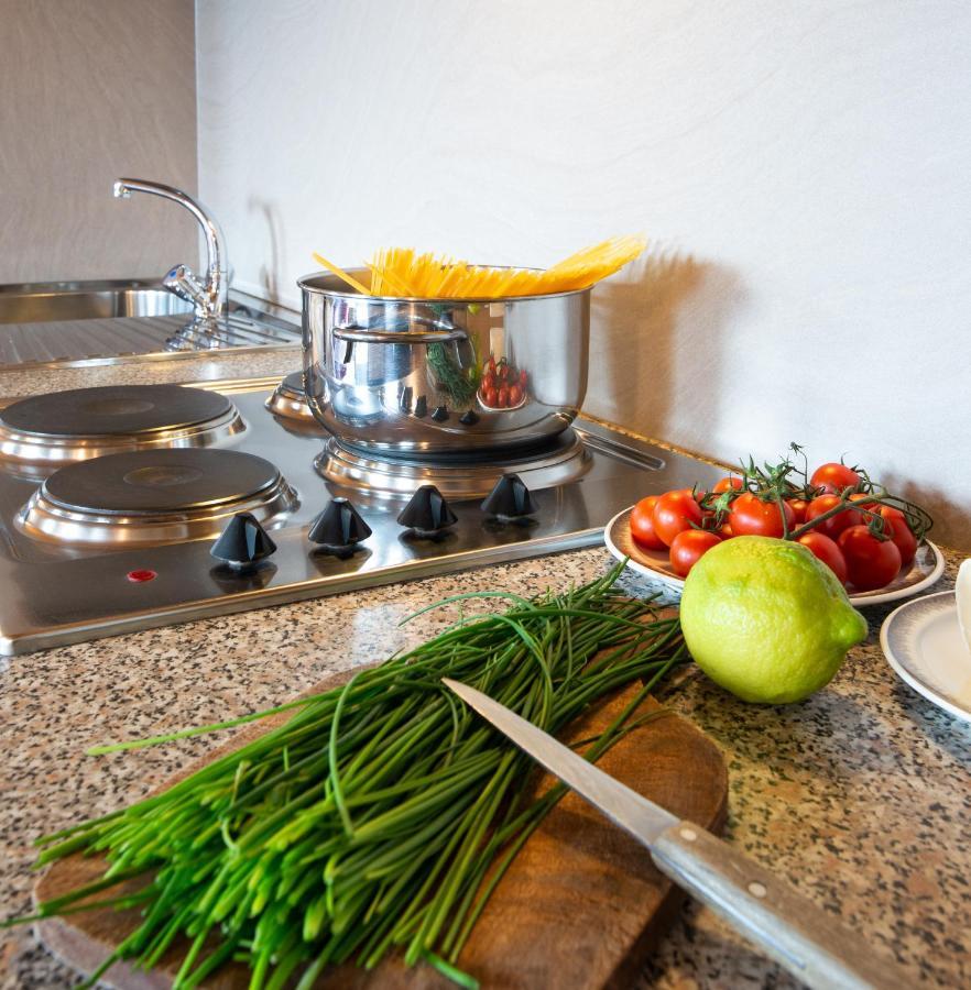 B & B Apartments Ortlerblick Sluderno Bagian luar foto