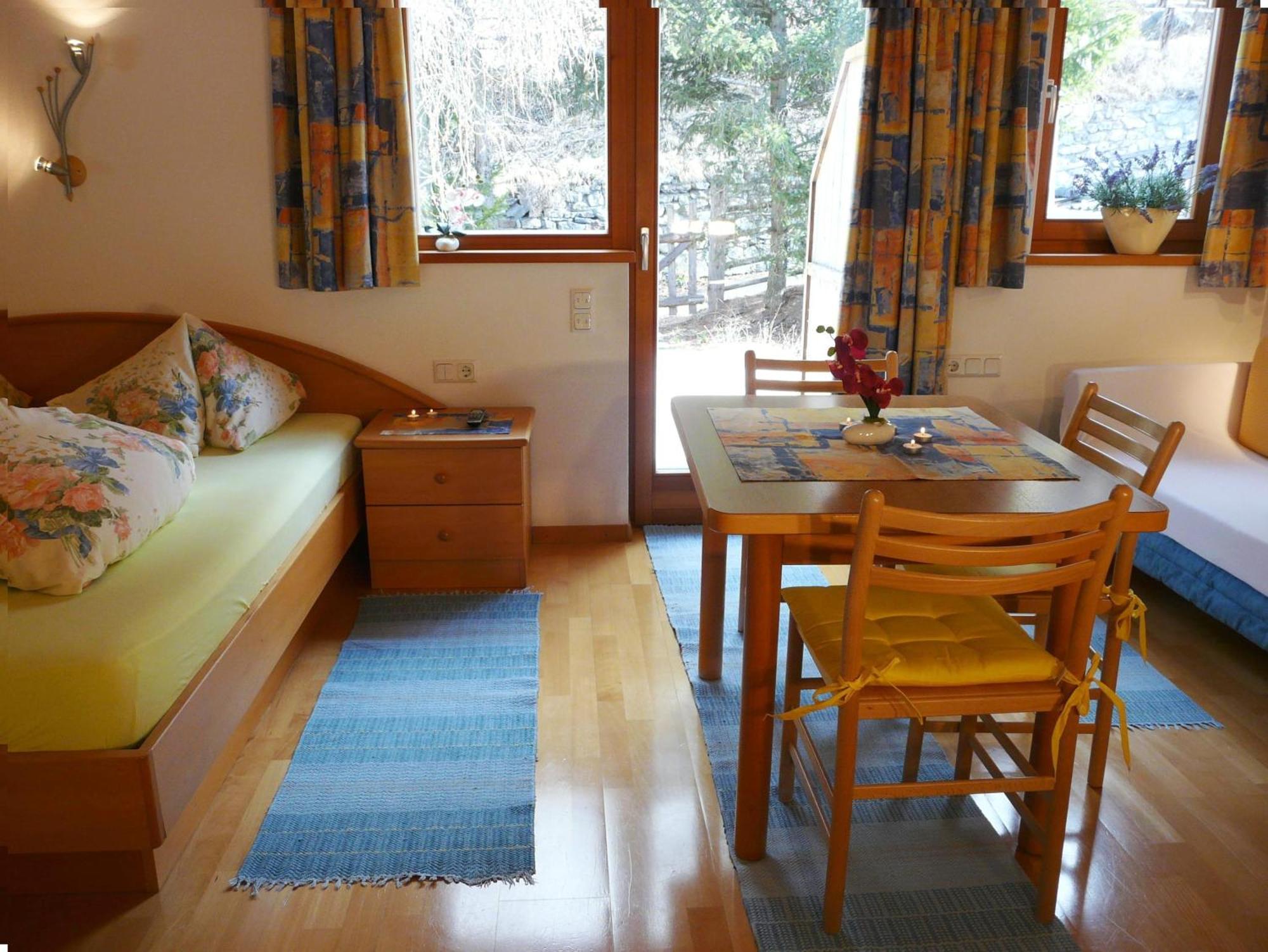 B & B Apartments Ortlerblick Sluderno Ruang foto