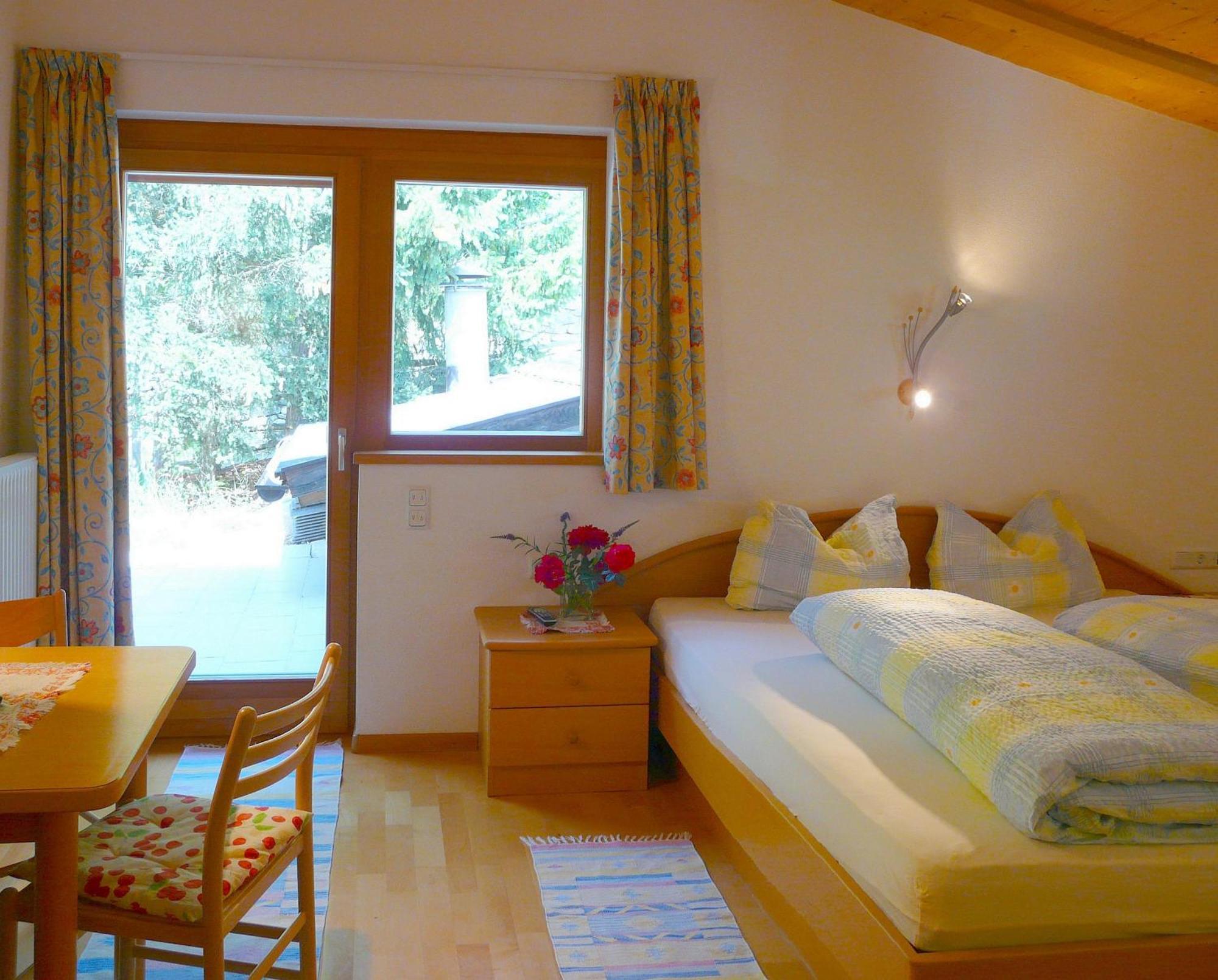 B & B Apartments Ortlerblick Sluderno Ruang foto