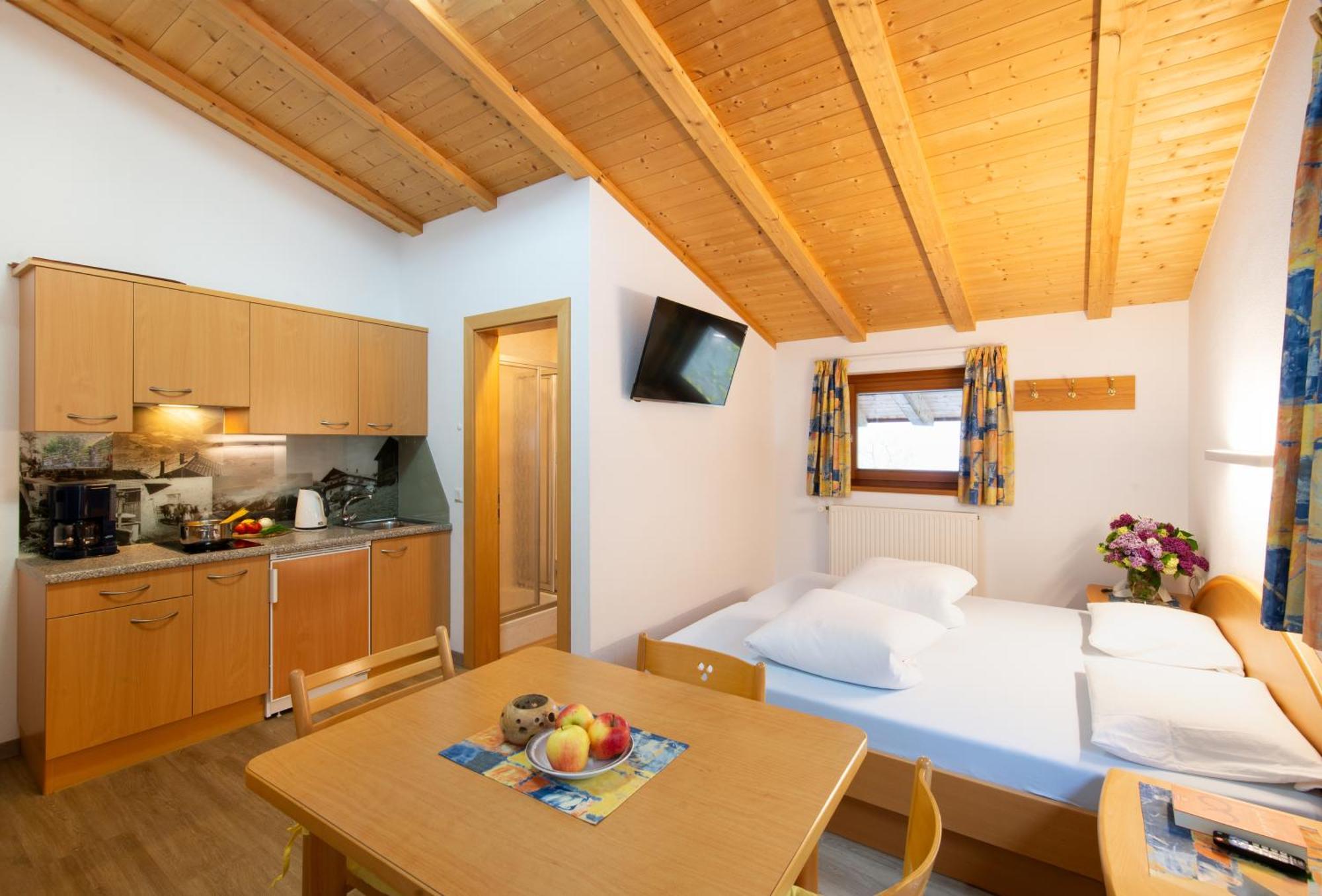 B & B Apartments Ortlerblick Sluderno Bagian luar foto