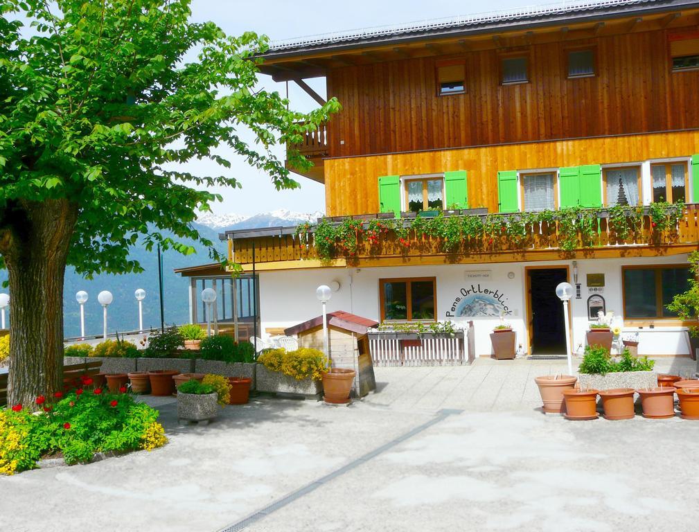 B & B Apartments Ortlerblick Sluderno Bagian luar foto