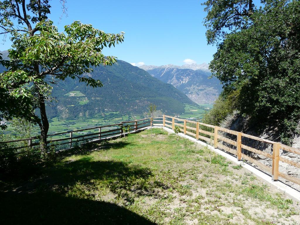 B & B Apartments Ortlerblick Sluderno Bagian luar foto
