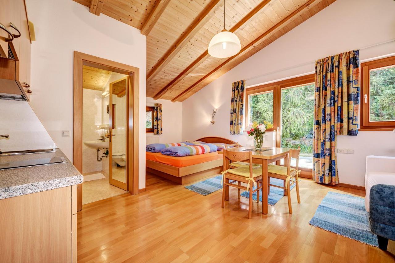 B & B Apartments Ortlerblick Sluderno Bagian luar foto