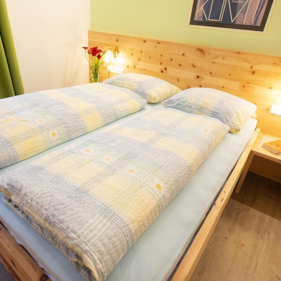 B & B Apartments Ortlerblick Sluderno Bagian luar foto